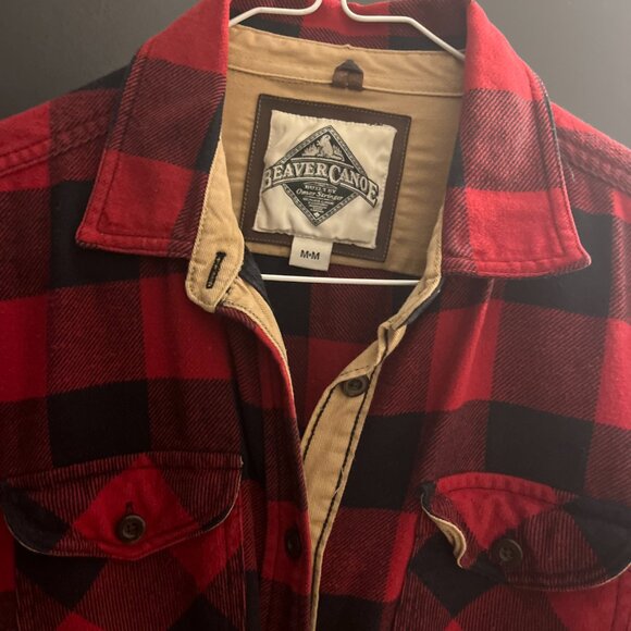 Roots. Beaver Creek, Lumberjack plaid 100% Cotton Collared Button Down Shirt. - Picture 9 of 9